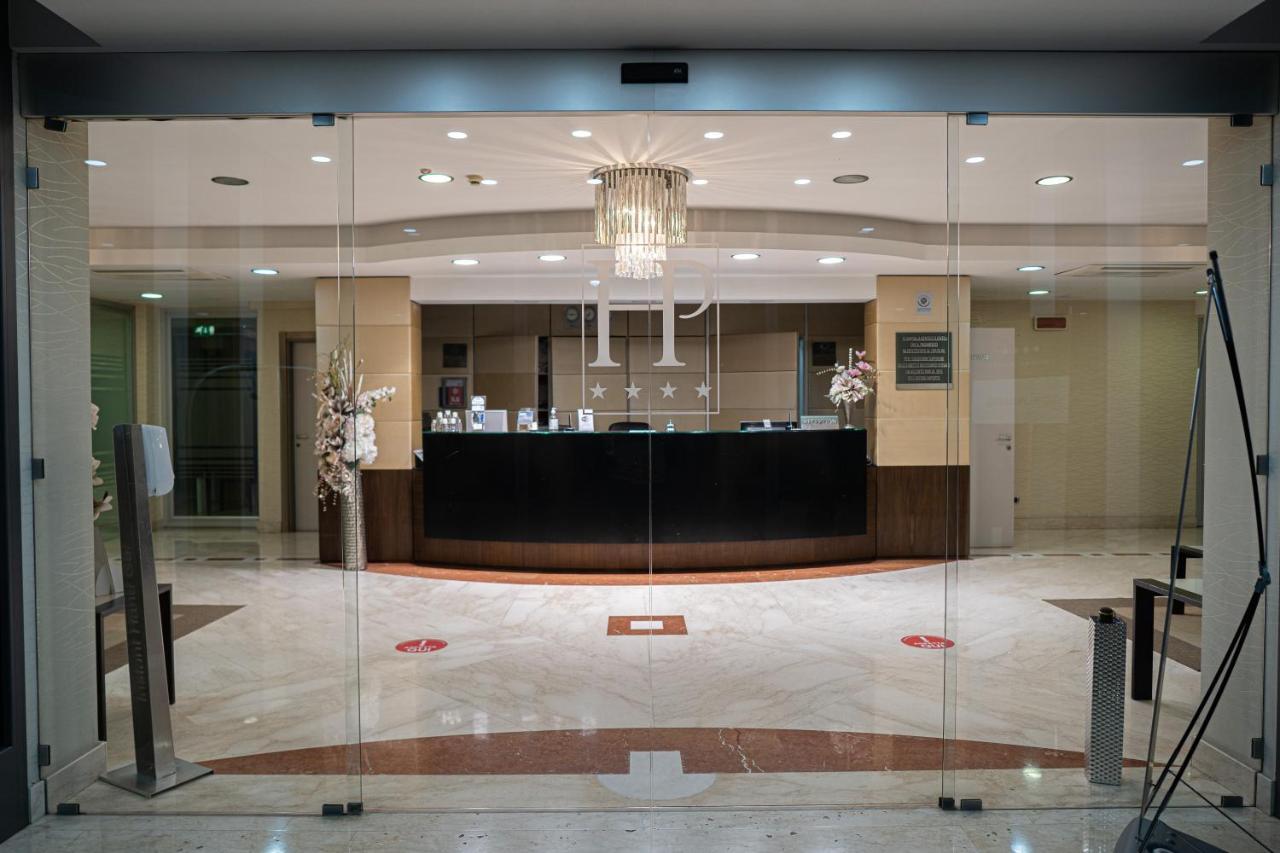 Premiere Hotel