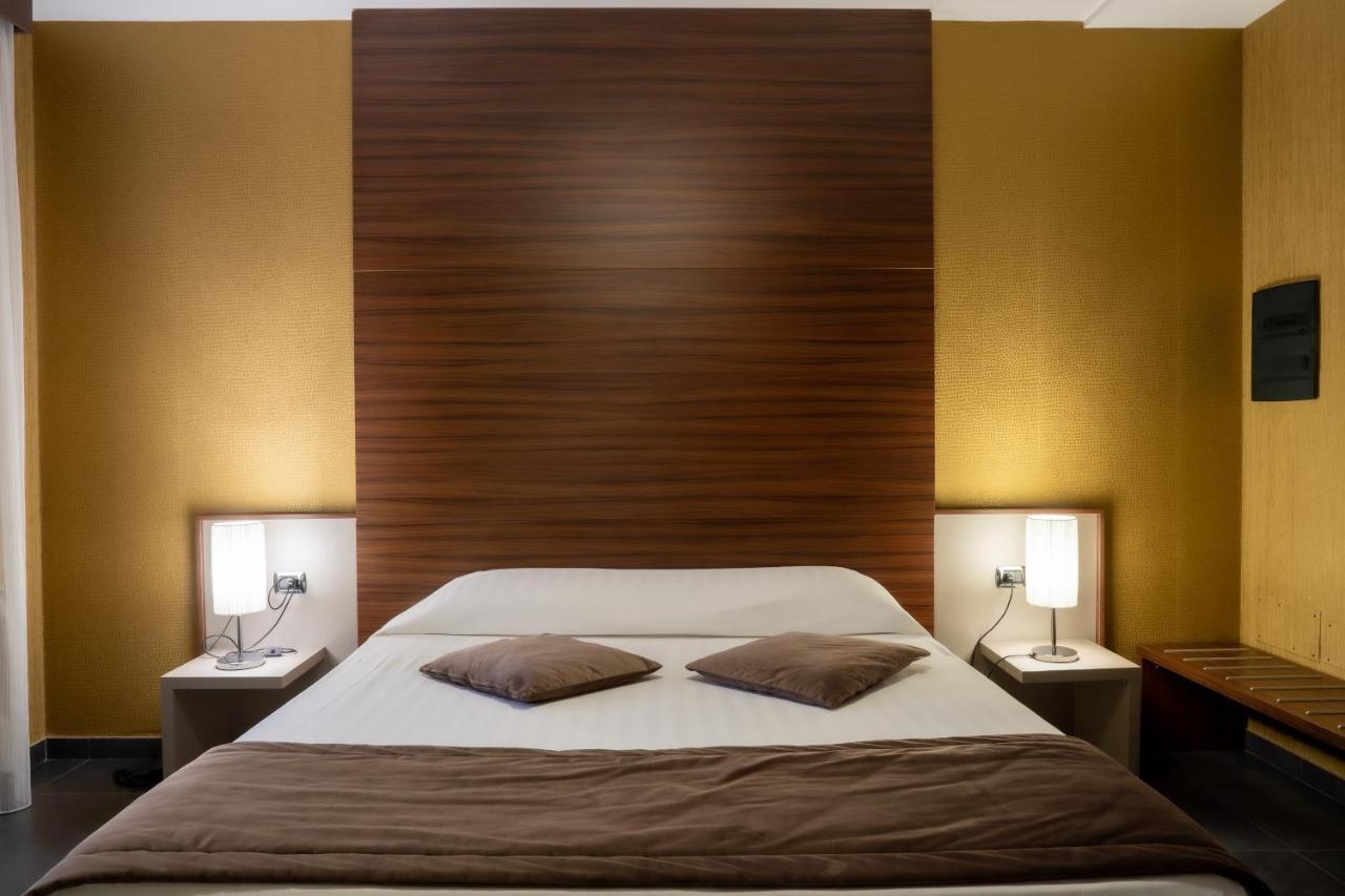 Hotel Premiere 4*